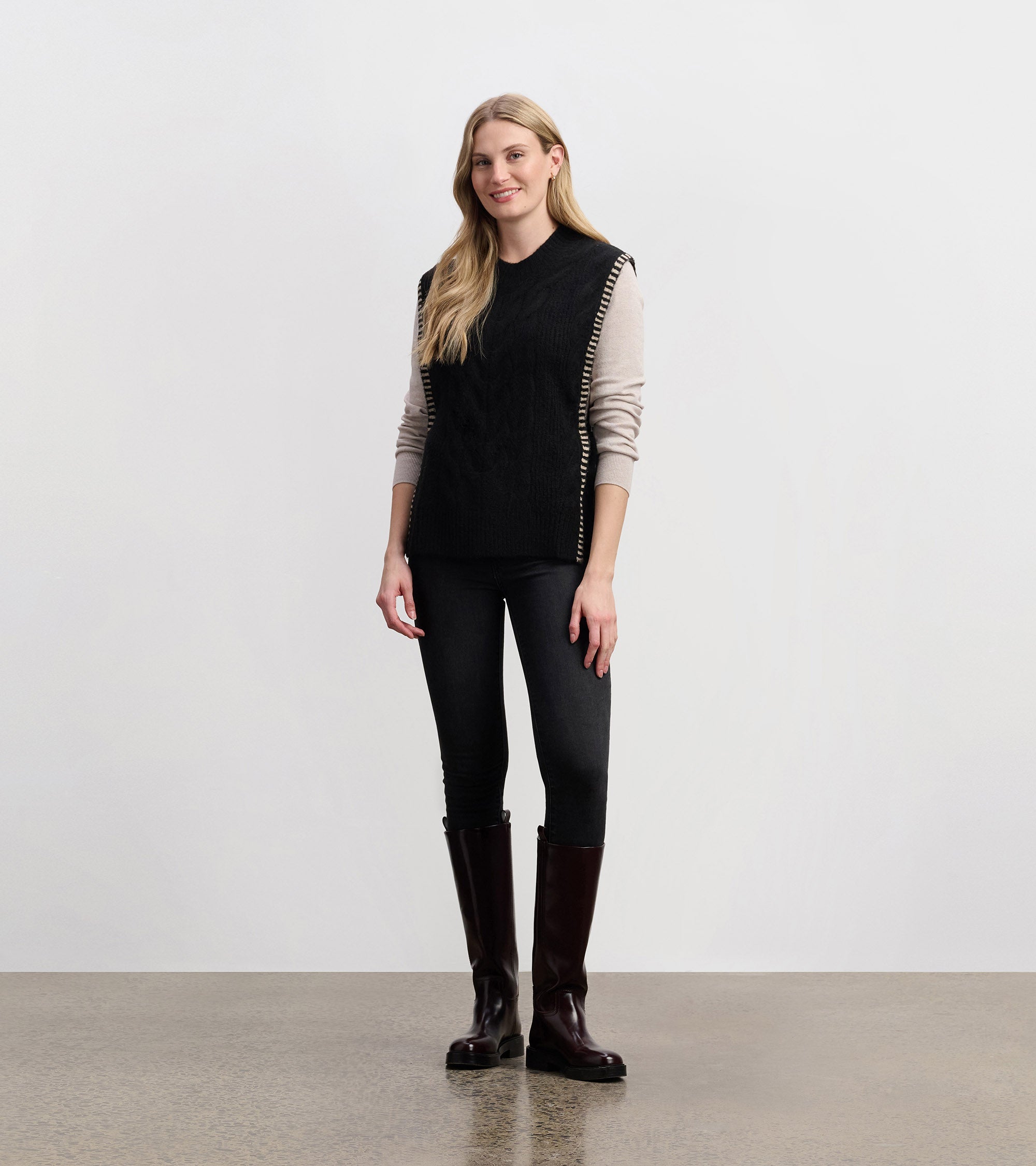 Side-Tie Sweater Vest - Black