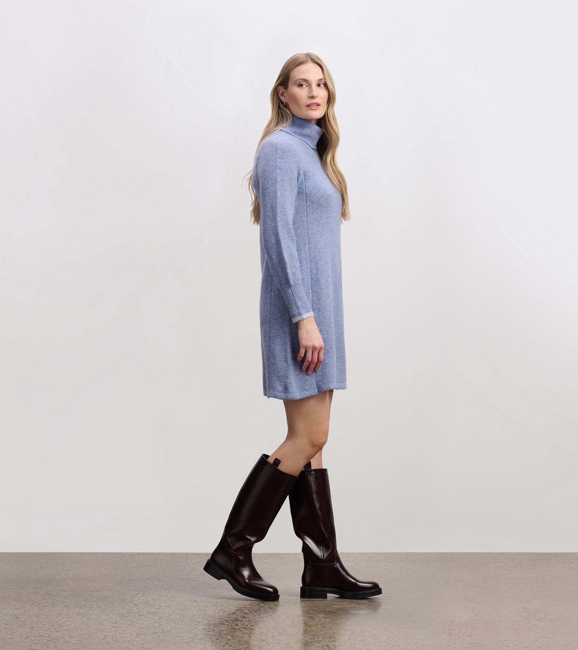 Swing Sweater Dress - Light Denim