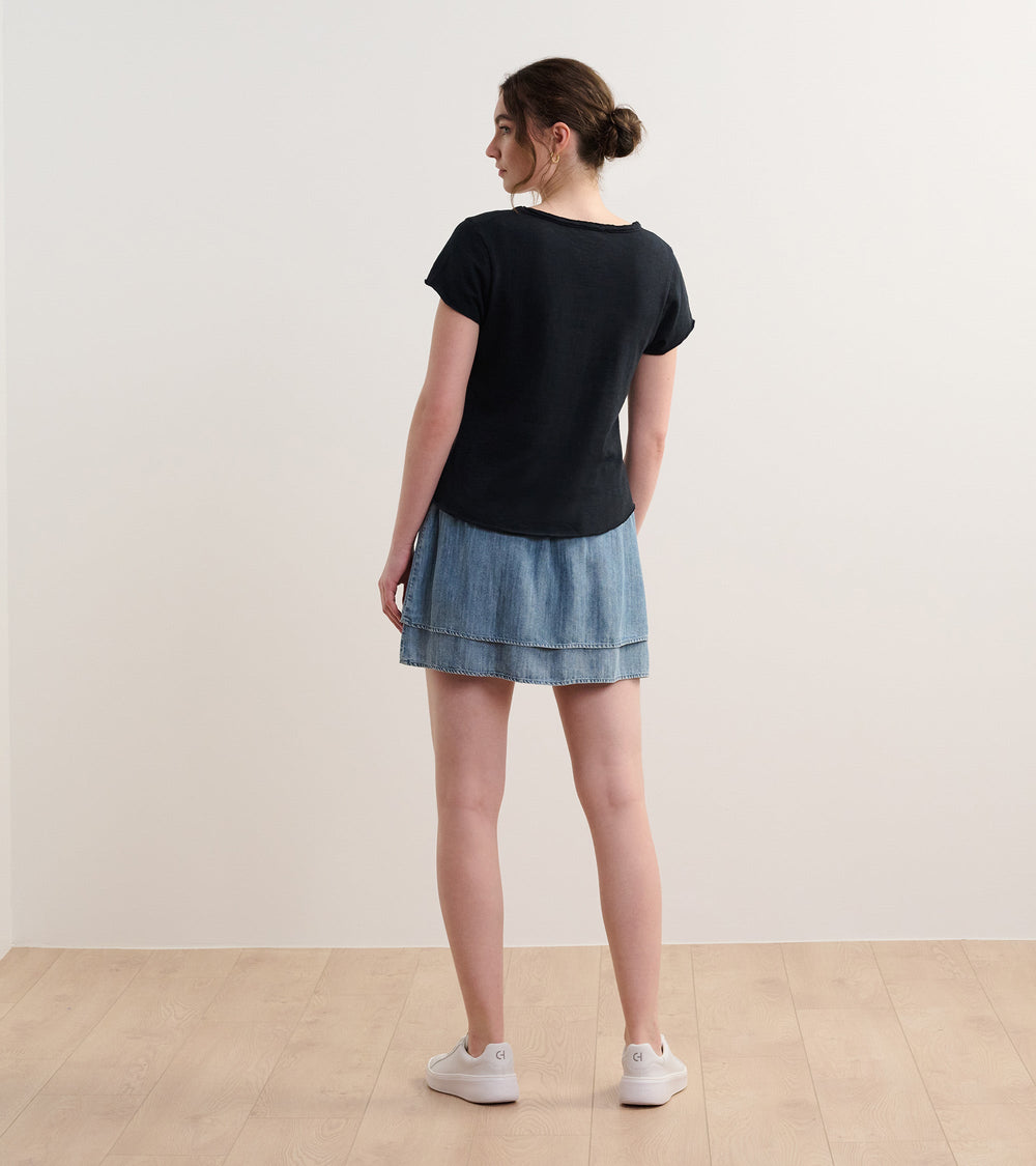 Sadie V-Neck Tee - Black