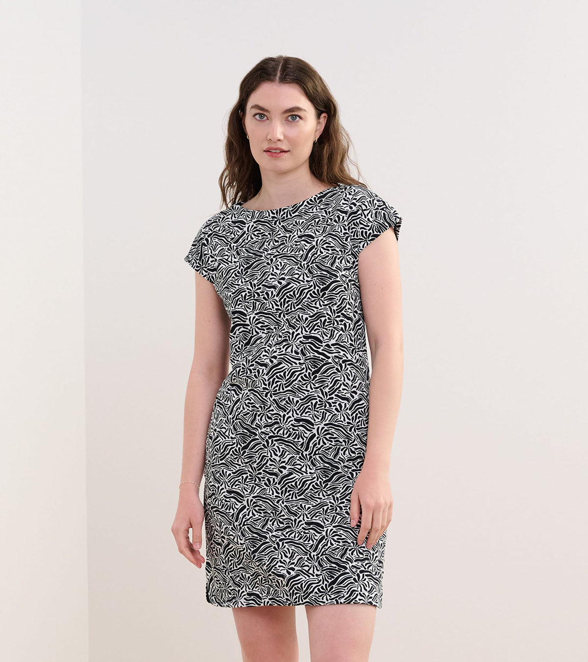 Capri Dress - Groovy Flowers
