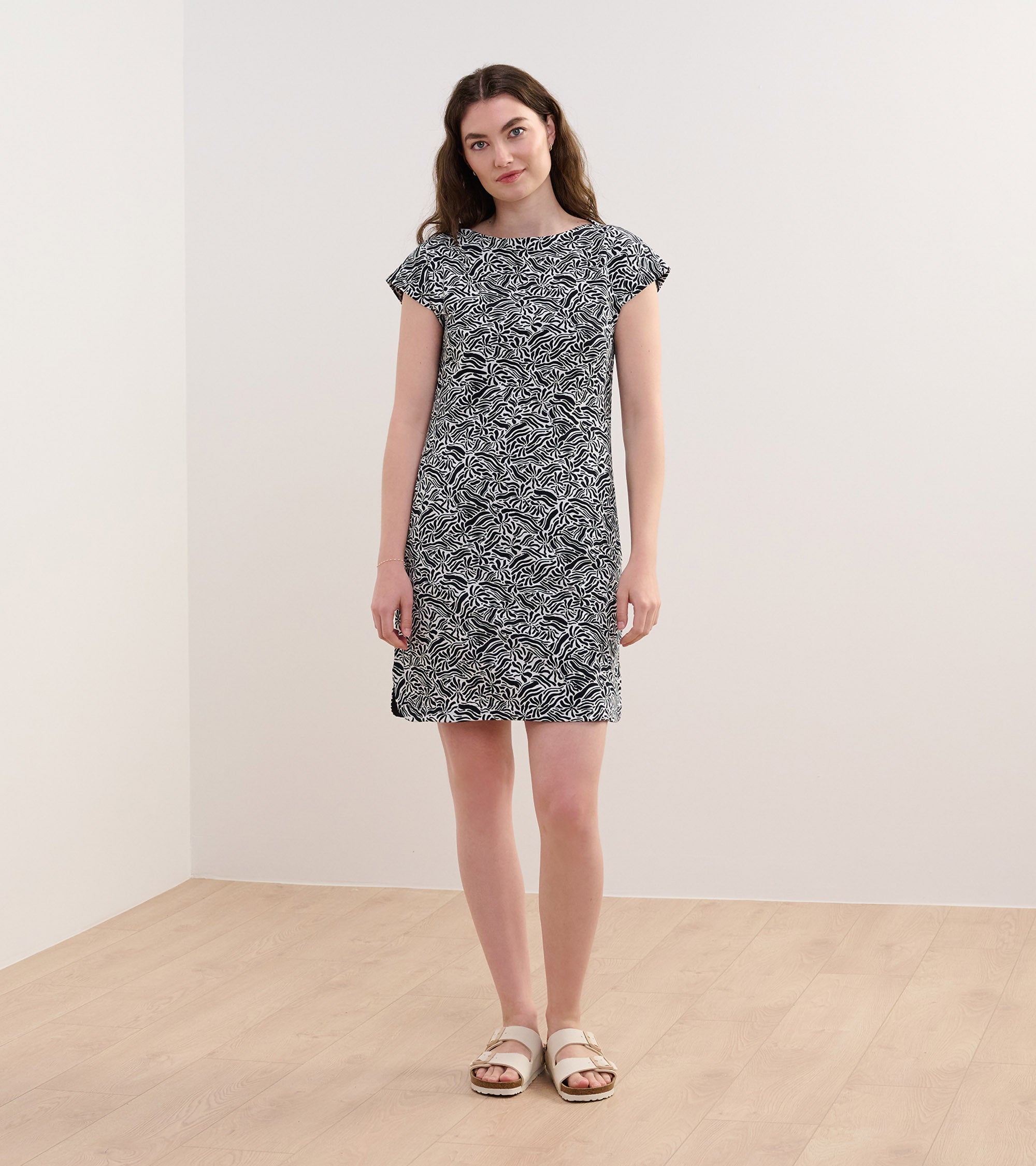 Capri Dress - Groovy Flowers
