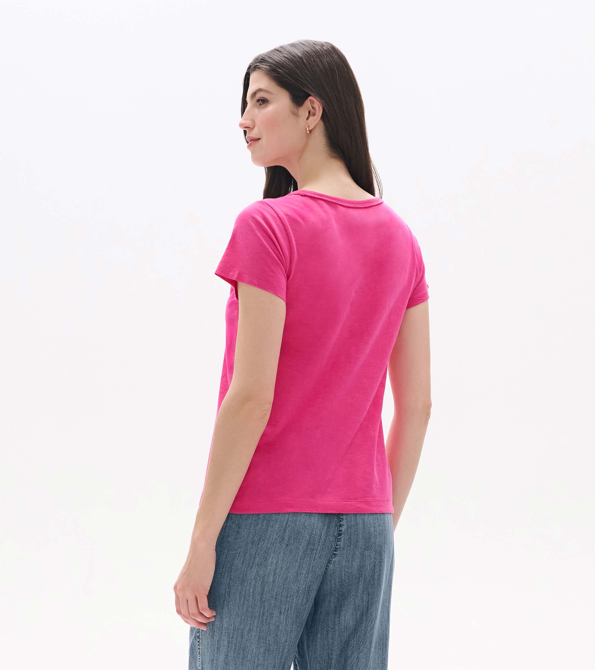Essential Crew Neck Tee - Carmine Rose