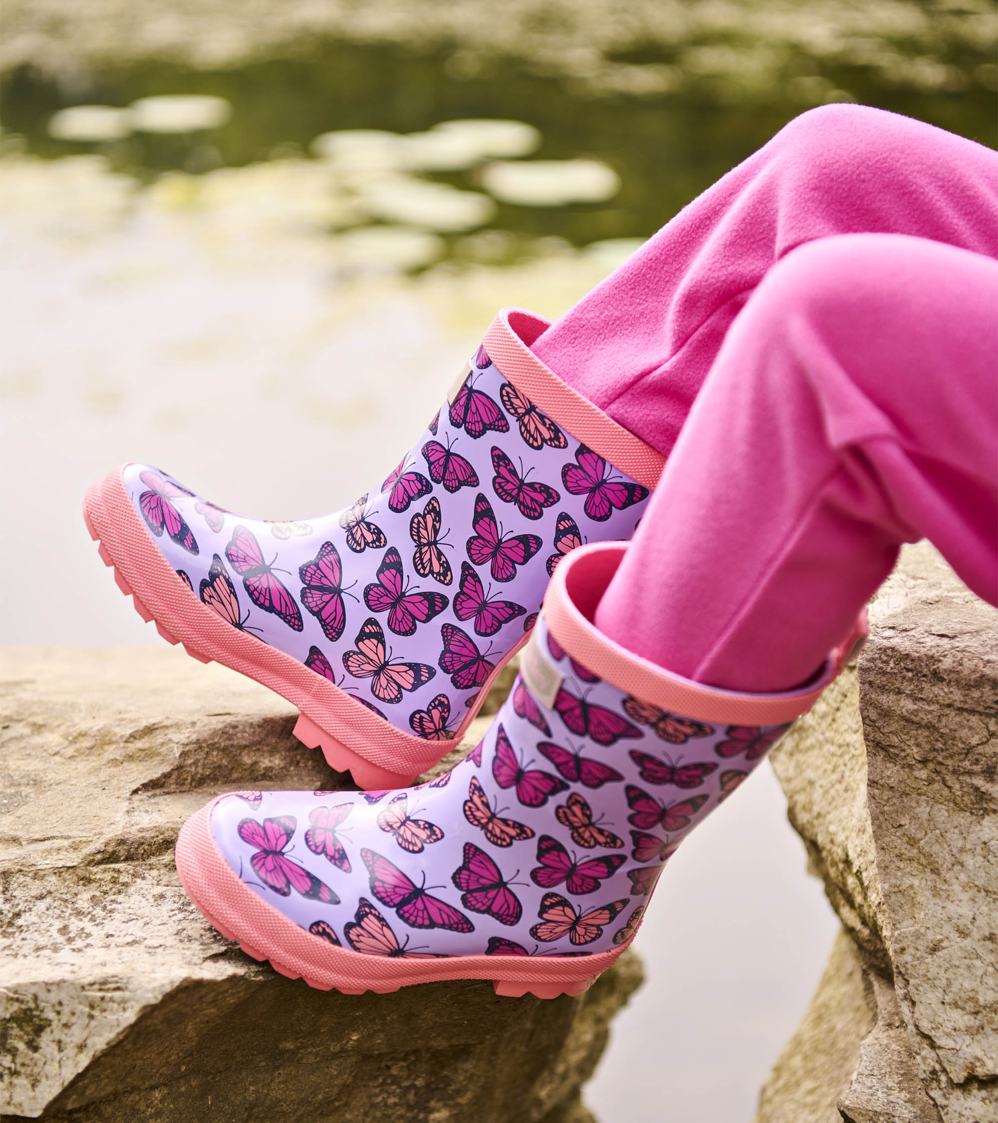 Girls Violet Butterflies Shiny Rain Boots